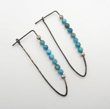 Load image into Gallery viewer, Apatite Beaded Spear Earrings