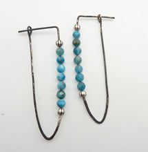 Load image into Gallery viewer, Apatite Beaded Spear Earrings