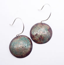 Load image into Gallery viewer, Green Enamel Vine Earrings