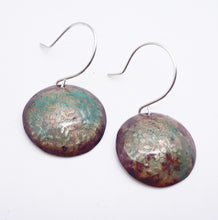 Load image into Gallery viewer, Green Enamel Vine Earrings