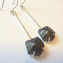 Load image into Gallery viewer, Black Star Spinel Earrings