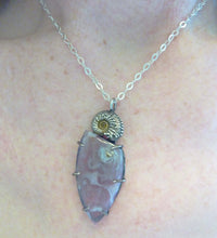Load image into Gallery viewer, Purple Passion Ammonite Necklace