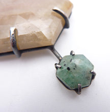 Load image into Gallery viewer, Champaign Sapphire and Emerald Hexagon Pendant