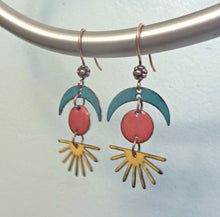 Load image into Gallery viewer, Sunrise Sunset Earrings