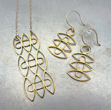 Load image into Gallery viewer, Third Eye Earrings