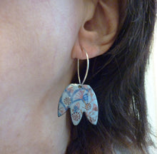 Load image into Gallery viewer, Wildflower Enamel Hoop Earrings