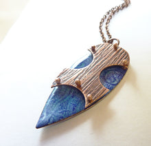 Load image into Gallery viewer, Enamel 3D Bird Totem Pendant