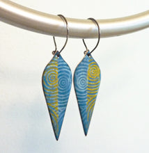 Load image into Gallery viewer, Concentric Circles Enamel Earrings