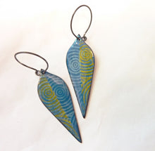 Load image into Gallery viewer, Concentric Circles Enamel Earrings