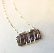 Load image into Gallery viewer, Hypersthene Stripes Pendant