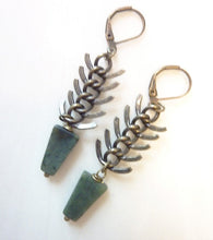 Load image into Gallery viewer, Green Arrow Earrings