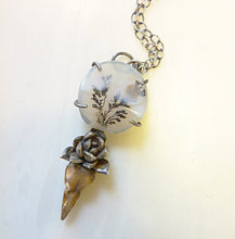 Load image into Gallery viewer, Raven Flower Necklace, Bird Skull, Dendrite Agate