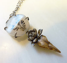 Load image into Gallery viewer, Raven Flower Necklace, Bird Skull, Dendrite Agate