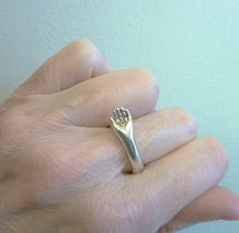 Load image into Gallery viewer, Doll Hand Ring