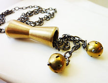 Load image into Gallery viewer, Pendulum Lariat Necklace