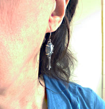 Load image into Gallery viewer, Sapphire Fringe Earrings