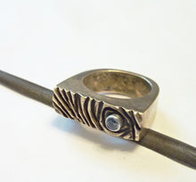 Load image into Gallery viewer, Woodgrain Gemstone Ring with Cubic Zirconia