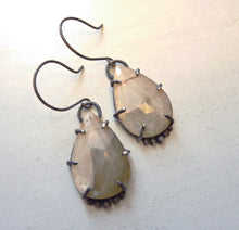 Load image into Gallery viewer, Rosecut Yellow Sapphire Earrings