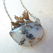 Load image into Gallery viewer, Dendritic Agate Wildflower Pendant
