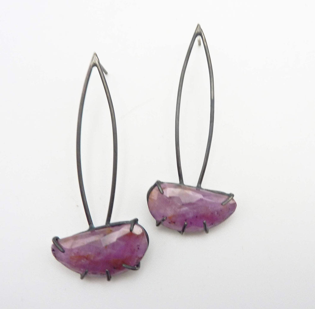 Wing Sapphire Earrings in Fuchsia Purple