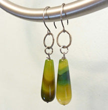 Load image into Gallery viewer, Green Agate Teardrop Earrings
