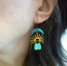 Load image into Gallery viewer, Moon Sun Droplet Earrings
