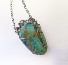Load image into Gallery viewer, Turquoise Sea Lace Pendant
